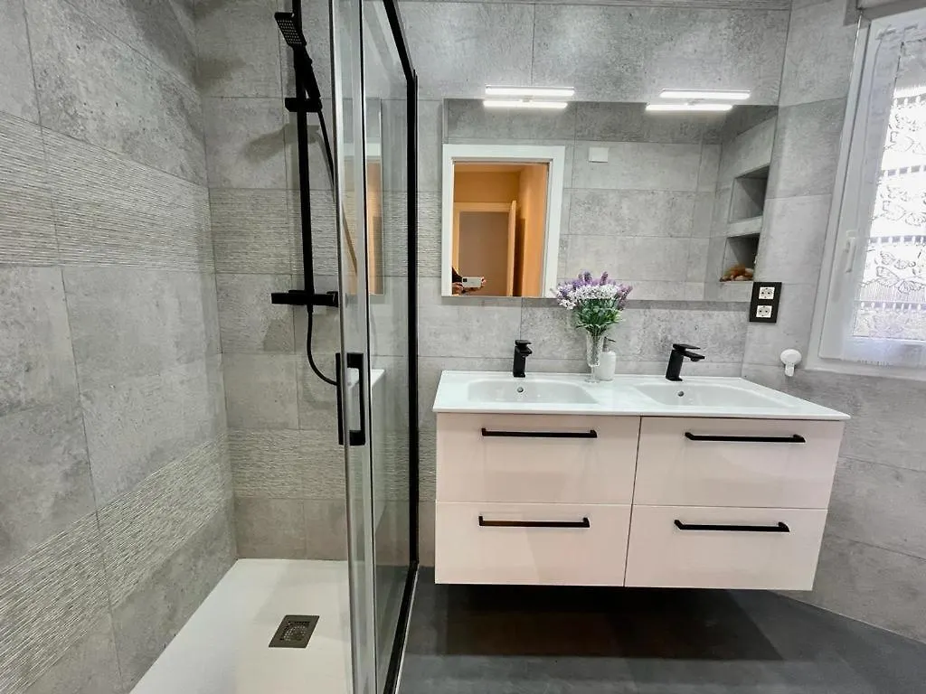 Precioso apartamento en el centro de Barakaldo Apartamento